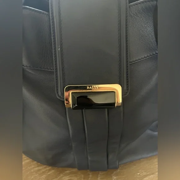 Bally Switzerland Dark Lapis Calf Plain Cochi Handbang - Picture 4 of 16